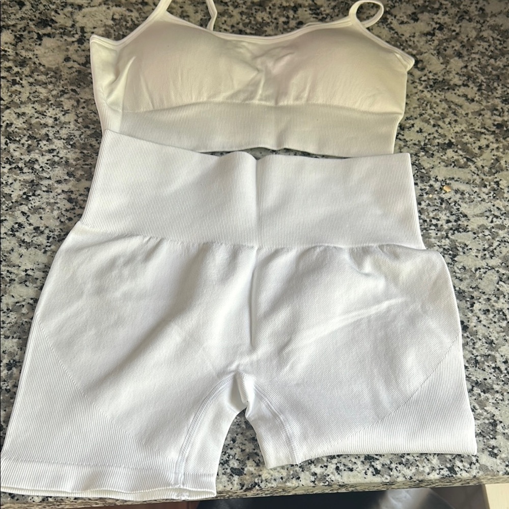 White Shapewear Set with High-Waisted Support - Picture 1 of 6